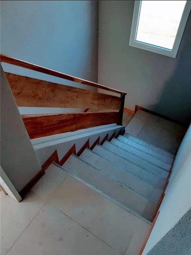 Venta De Casa En El Canton Barrio Puerto