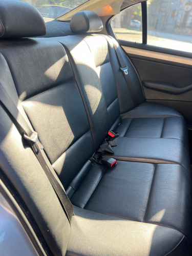 BMW Serie 3 2.2 320i Active