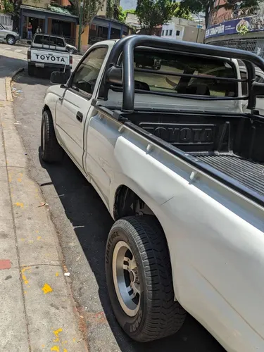 Hilux 3 Puestos Para Trabajo