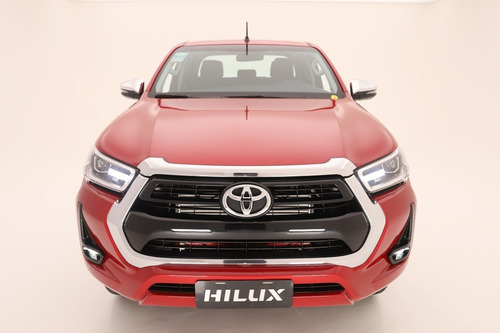 Imagen 3 de 14 de Hilux 4x2 Srv Mt 2.8tdi