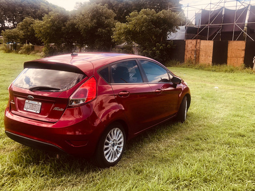 Ford Fiesta Kinetic 1.6 Se Plus Powershift 120cv