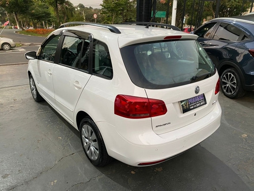 Imagem 3 de 11 de Volkswagen Spacefox Trend I-motion 1.6