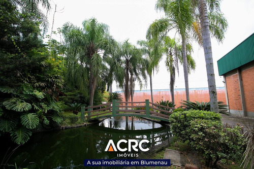 Acrc Imóveis - Galpão Com Linda Área Externa E Ar Central Para Locação No Bairro Itoupavazinha - Gl00209 - 69266426
