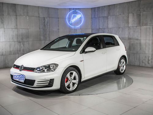 Volkswagen Golf GTi 2.0 TSI 220cv Aut.