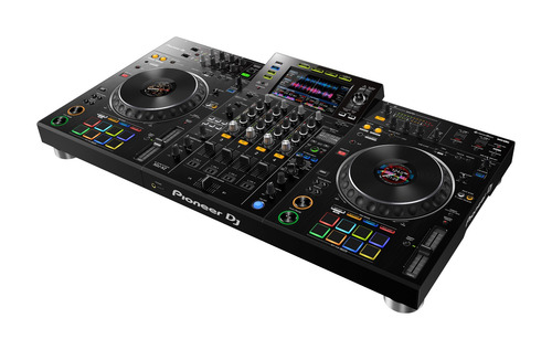 Imagen 2 de 6 de Controlador DJ Pioneer XDJ-XZ negro de 4 canales 110V/240V