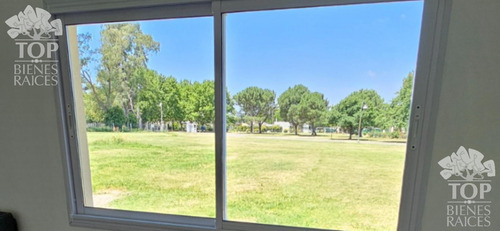Casa En Venta-el Nacional Club De Campo-rodriguez-pilar