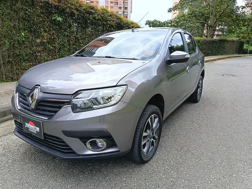 Renault Logan 1.6 Intens Aut