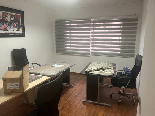 Excelente Y Acogedora Oficina Con Cocina Y Baño
