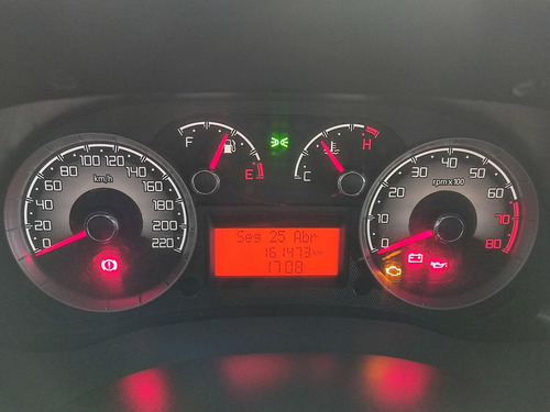 Imagem 11 de 12 de Fiat Doblò 1.8 Mpi Essence 7l 16v Flex 4p Manual