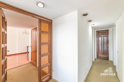Imagen 10 de 14 de Venta Departamento Piso Exclusivo 3 Dormitorios Con Cochera - Barrio Martin, Rosario