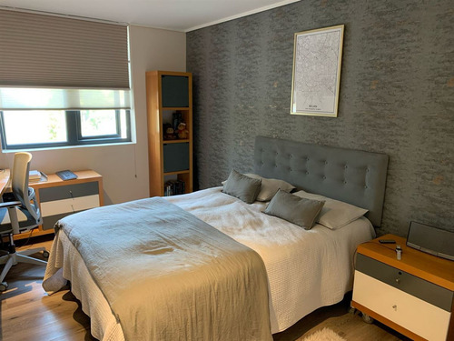 Amplio Duplex Con Gran Terraza En Tranquila Calle