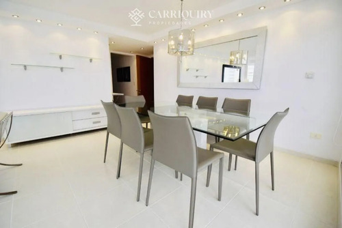 Apartamento En Alquiler Playa Mansa 3 Dormitorios Seasons