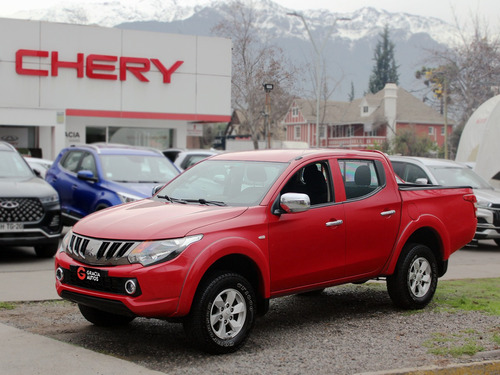 Mitsubishi L200 Katana Crt 4wd 2.4 Mt 2018