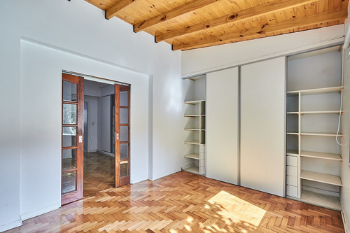 Imagen 4 de 30 de Departamento 4 Ambientes Venta Almagro Remodelado