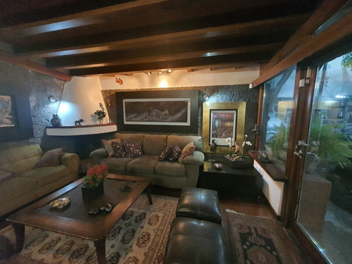 Imagen 2 de 14 de Hermosa Casa Tipo Chalet Venta Cerca Plaza Coyoacán