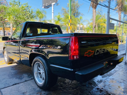 Imagen 4 de 15 de Chevrolet Cheyenne 1998