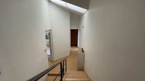 Casa En Venta Bosque De Duraznos, Bosque De Las Lomas Con Uso De Suelo