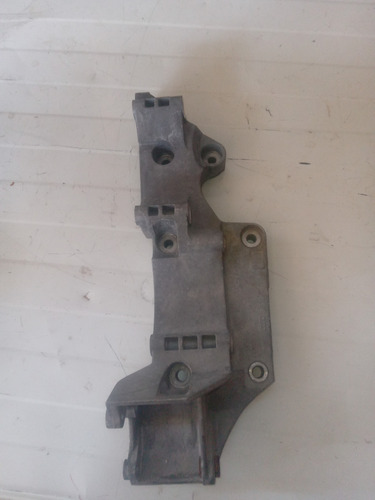 Base De Alternador Y Compresor Vw Jetta A4 2.0l 1999-2009 (Usado)