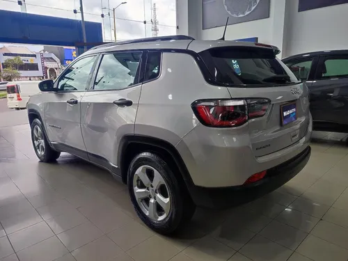 Jeep Compass SPORT 2.4 MECANICA 4X2 GASOLINA