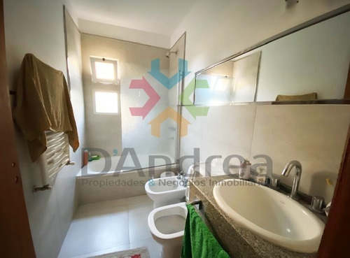 Venta / Permuta Casa Quinta En 30 Bis Entre 125 Y 127