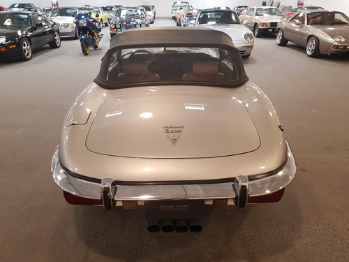 Jaguar E-type Serie 3 (1972) - Macomeclassic