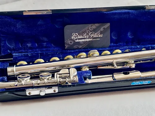 Flauta Transversal Yamaha Yfl 23 - Made Japan #25 Flauta Transversal Yamaha Yfl 23 - Made Japan #25