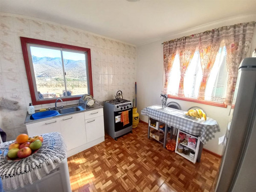 Se Vende Terreno De 5567 Mts2 Con Casa, 3 Dorm. 2 Baños.