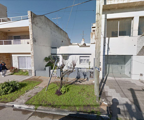 Casa 2 Amb 67 M² C/ Patio - Alquilada Ideal Inversor - S.justo (ctro)