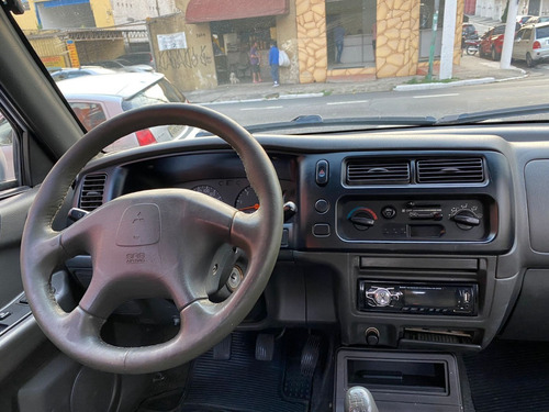 Imagem 9 de 13 de Mitsubishi L200 2.5 Hpe Outdoor Diesel 2011 - Confira