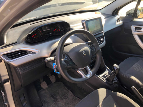 Peugeot 2008 1.6 Allure 2018