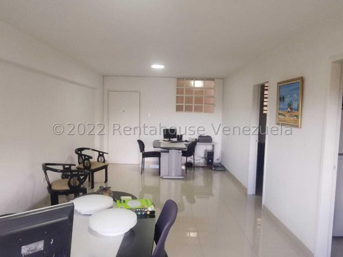 Imagen 10 de 30 de /apartamento_en_venta_en_caracas_en_altamira_ Rah-22-17770 Orlando Figueira 04125535289/04242942992