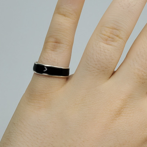 Imagen 3 de 6 de Anillo Plata Cinta Con Esmalte Negro 5mm