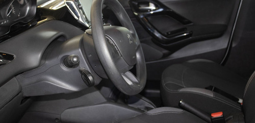 Imagen 6 de 9 de Peugeot 208 2016 1.6 Allure 5p At