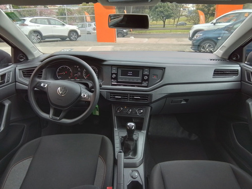 Volkswagen Polo 1.0 MPI TRACK MANUAL