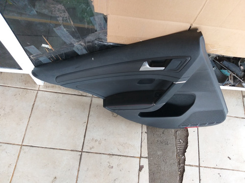 Panel De Puerta Trasera Izquierda Golf Gti 2018 (Usado)