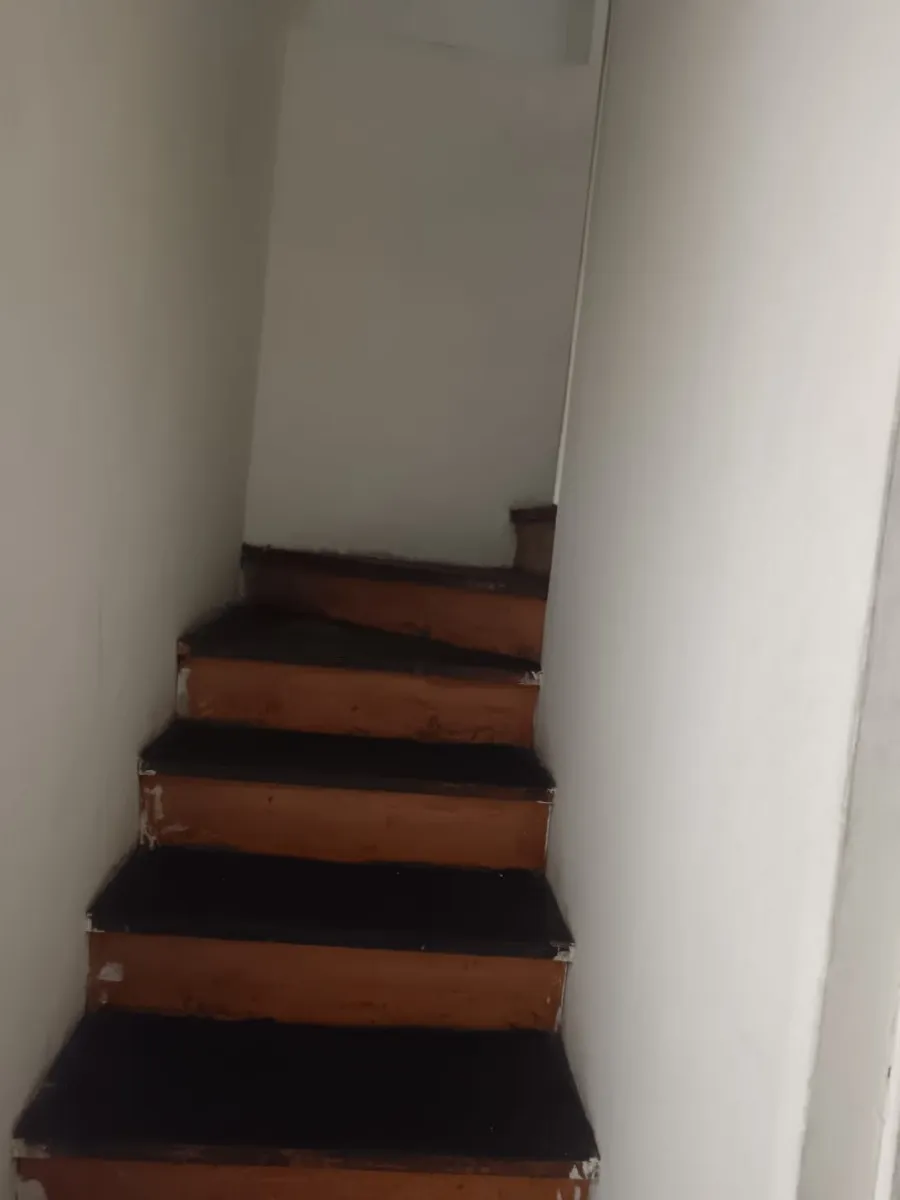 Imagen 4 de 8 de Amplio, Departamento Duplex, De 1 Dormitorio 1 Baño Piso 4!!