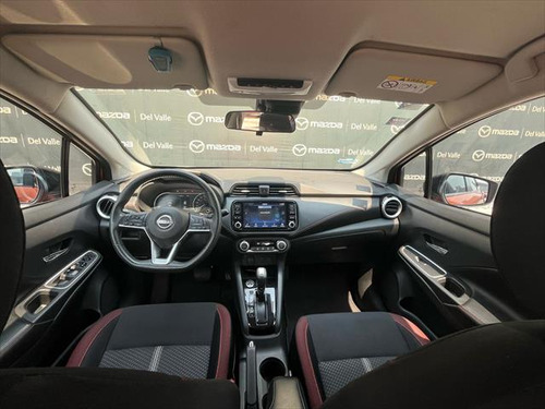 Nissan Versa 1.6 Sr At