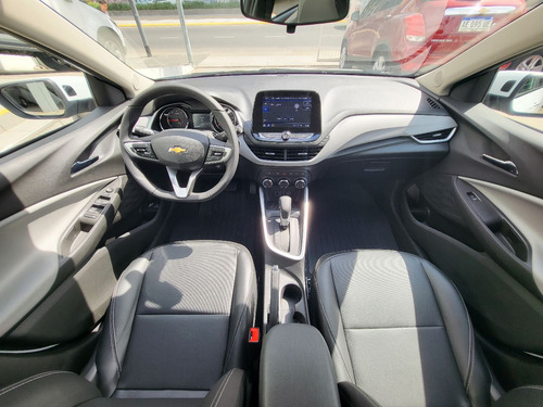 Chevrolet Onix plus 1.0 Lt