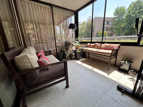 Exquisito Depto Remodelado Y Decorado C/excelente Ubicación