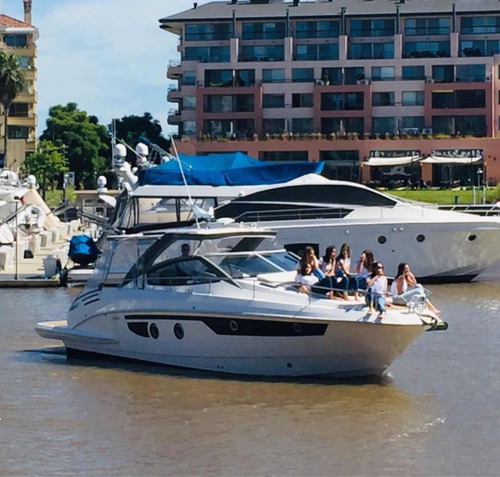 Imagen 8 de 10 de Alquiler De Barco/ Yates Modernos Privados En Tigre/ Delta