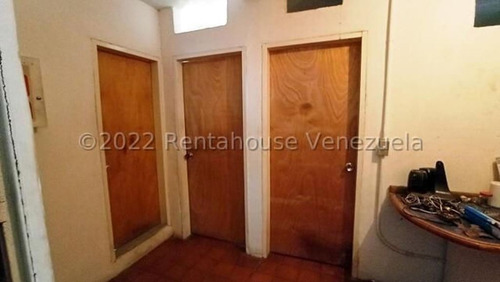 Imagen 2 de 15 de Local En Venta Mls #22-19266 - Laura Colarusso