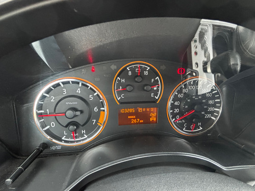 Nissan Titan 5.6l Cab Sl Texas V8 4x4 At