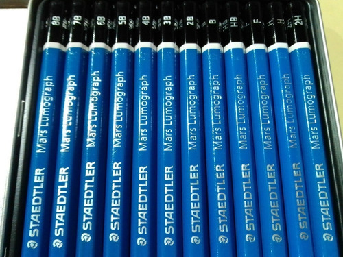 Lapices Staedtler Mars Lumograph Graduación 2h A 8b Lata X12 Color Negro