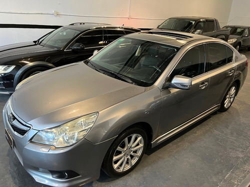 Imagen 2 de 13 de Subaru Legacy 2.5 Awd Cvt Limited 2010