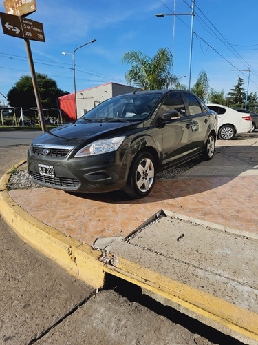 Ford Focus II 1.6 Exe Sedan Style Sigma