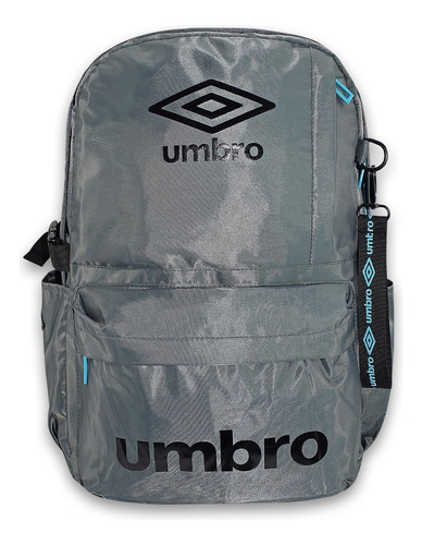 Mochila Umbro® Urbana Con Porta Laptop Hasta 16 Impermeable Color Gris