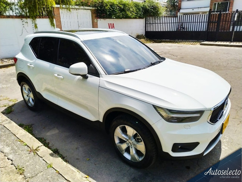 Volvo Xc40 Momentum