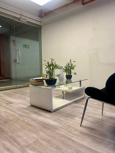 Oficina Av. Valle Norte 961, Ciudad Empresarial, Huechuraba