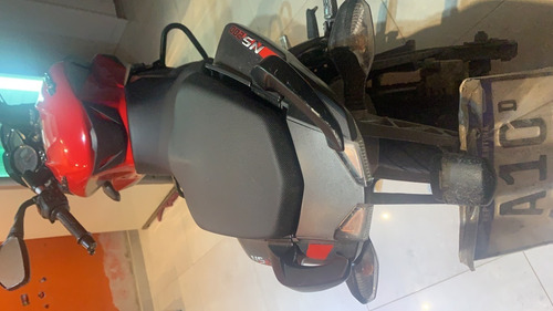 Rouser Ns 200
