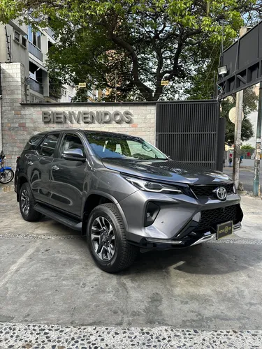 Fortuner Sw4